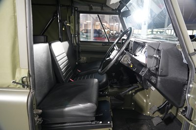 Lot 1991 Land Rover Defender 90