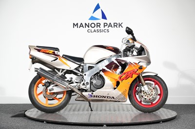 Lot 1995 Honda CBR900RR Fireblade