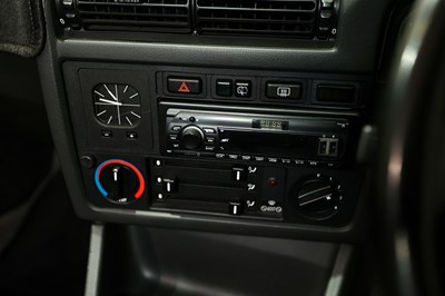 Lot 159 - 1993 BMW 318 Lux Touring