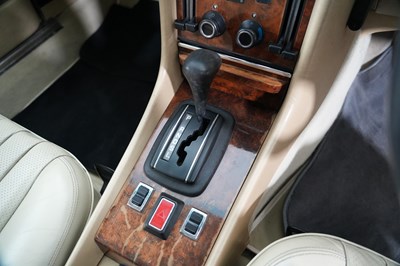 Lot 1979 Mercedes-Benz 280 SLC