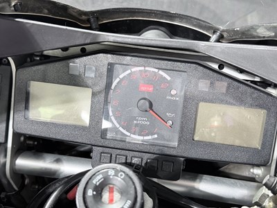 Lot 2008 Aprilia RSV1000R