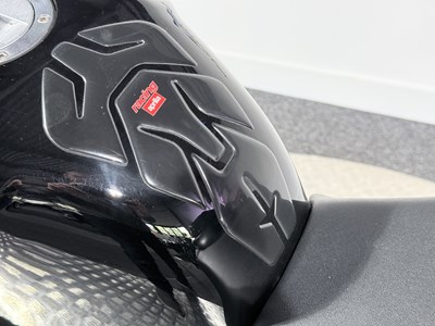 Lot 2008 Aprilia RSV1000R