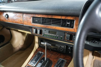 Lot 222 - 1990 Jaguar XJ-S 5.3 Convertible