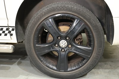 Lot 121 - 2011 Volkswagen Transporter T26 Camper