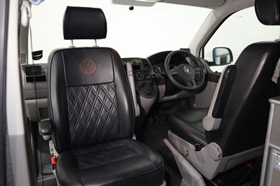 Lot 121 - 2011 Volkswagen Transporter T26 Camper