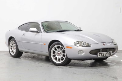 Lot 112 - 2001 Jaguar XKR