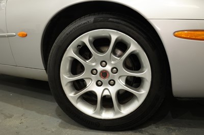 Lot 112 - 2001 Jaguar XKR