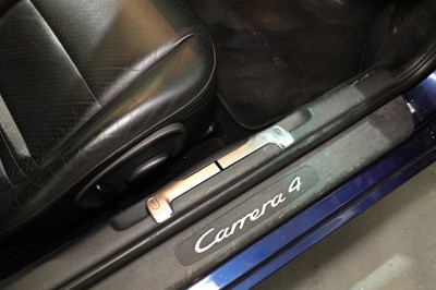 Lot 155 - 1999 Porsche 911 Carrera 4