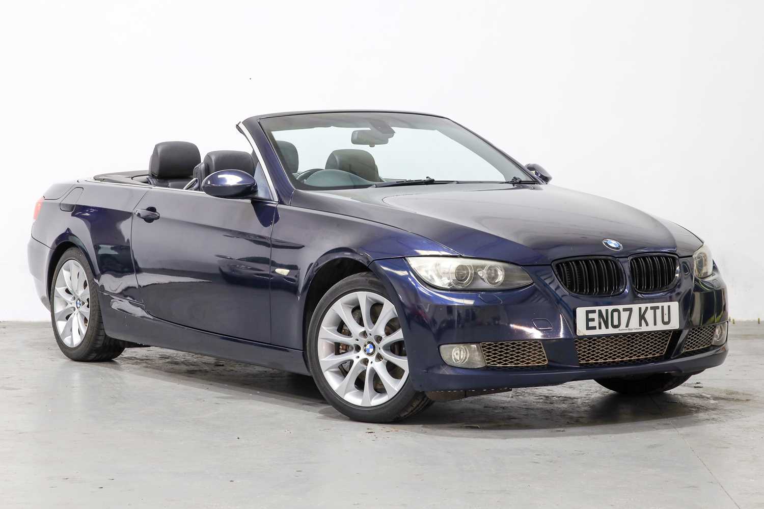 101 - 2007 BMW 335i SE Convertible