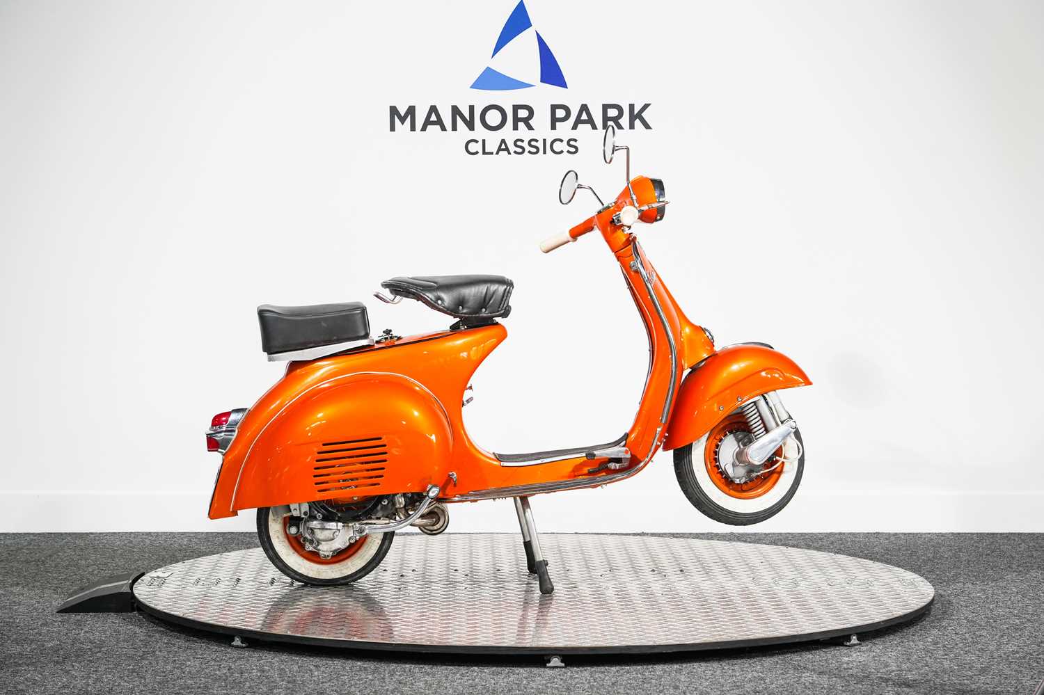 196 - 1966 Vespa 150