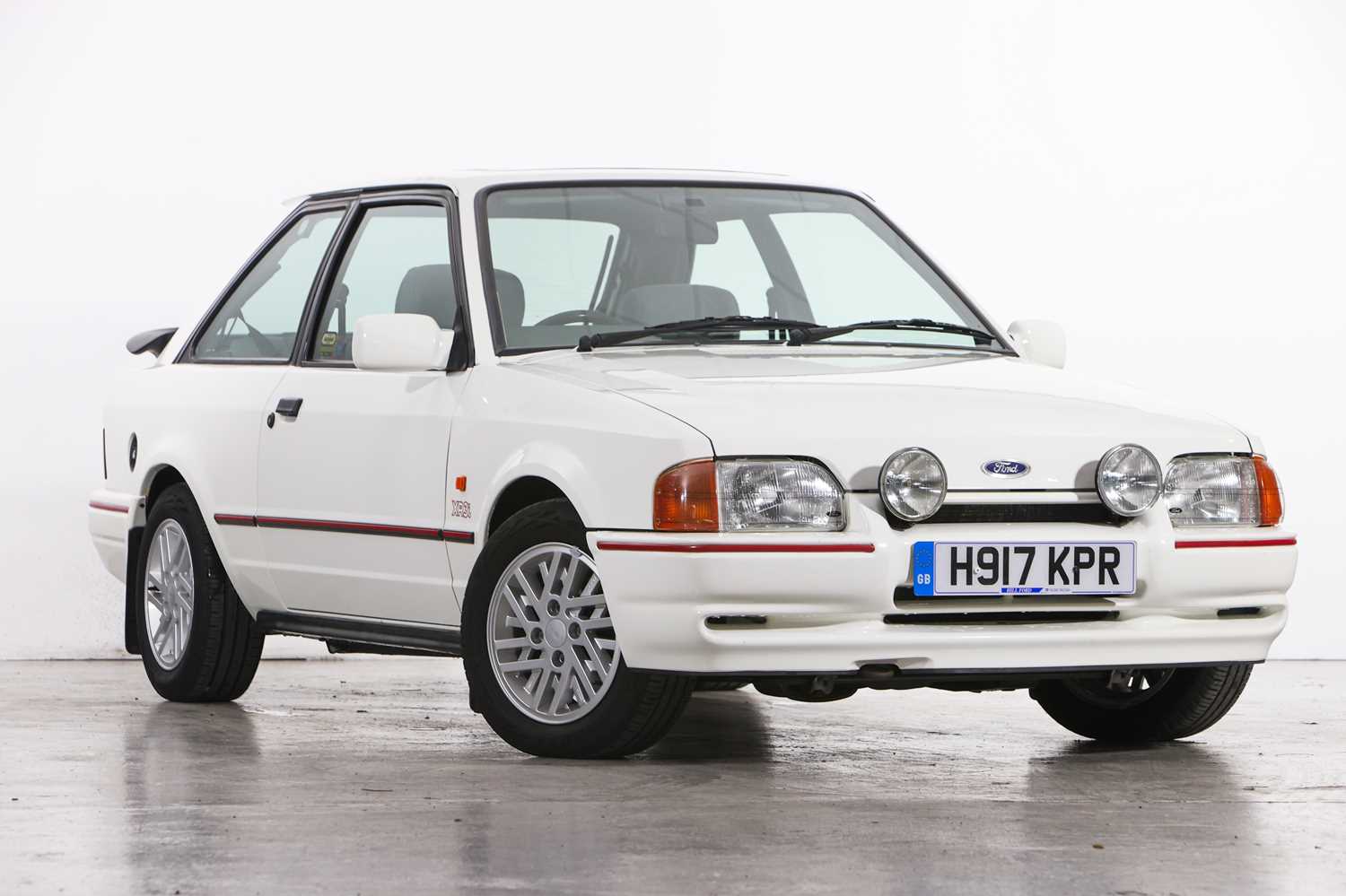 385 - 1990 Ford Escort XR3i