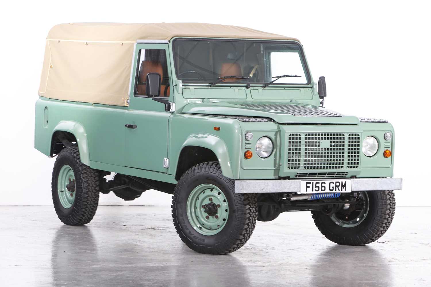 371 - 1989 Land Rover Defender 110