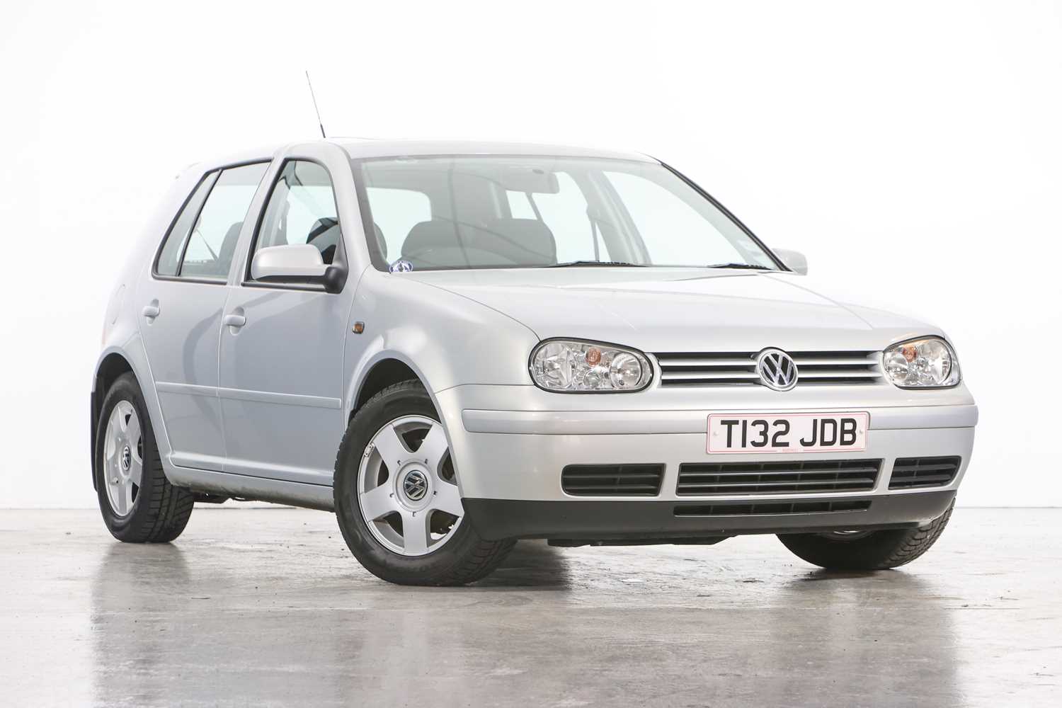 384 - 1999 Volkswagen Golf GTi