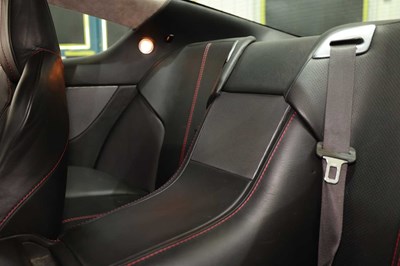 Lot 2008 Aston Martin DB9 Le Mans