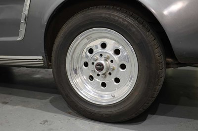 Lot 1965 Ford Mustang