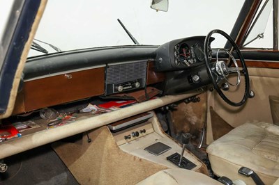 Lot 1972 Rover P5B Saloon