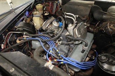 Lot 1972 Rover P5B Saloon