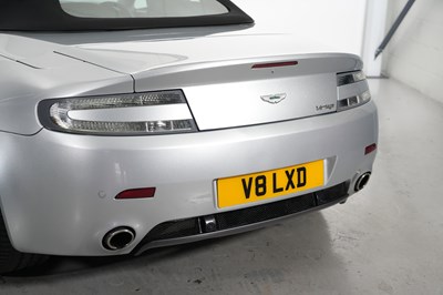 Lot 2008 Aston Martin V8 Vantage