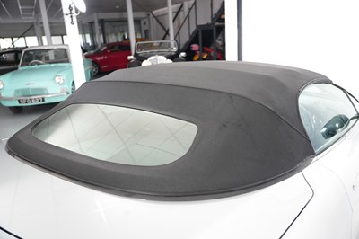 Lot 2008 Aston Martin V8 Vantage