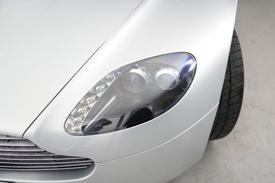 Lot 2008 Aston Martin V8 Vantage