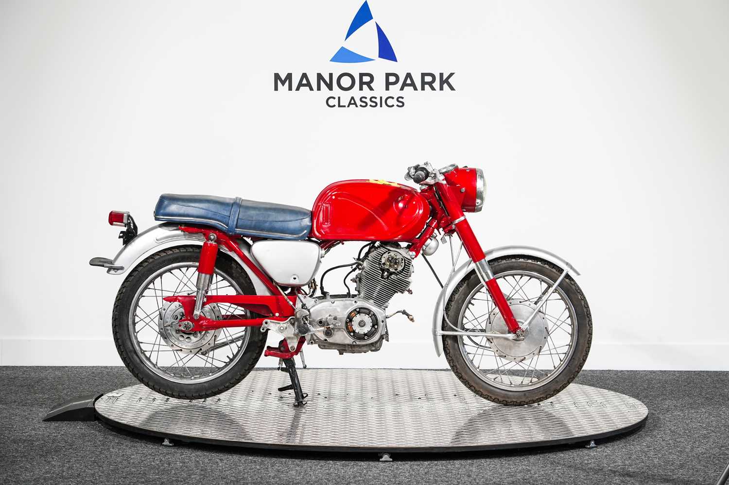 177 - Honda CB77 Super Hawk