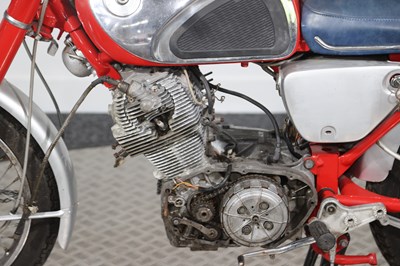 Lot Honda CB77 Super Hawk
