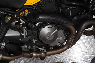 Lot 2017 Ducati Monster 821