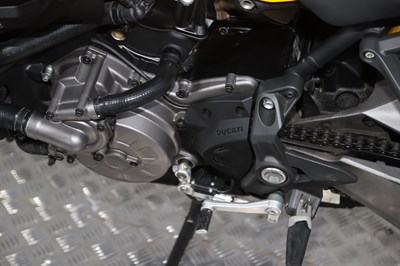 Lot 2017 Ducati Monster 821