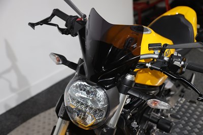 Lot 2017 Ducati Monster 821
