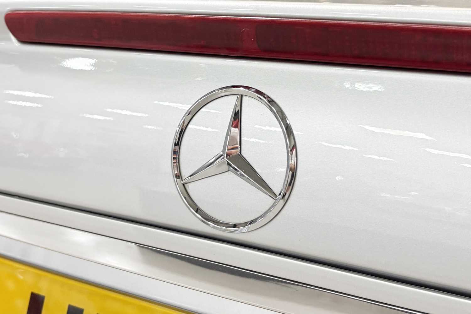 350 - 2000 Mercedes-Benz CL 500