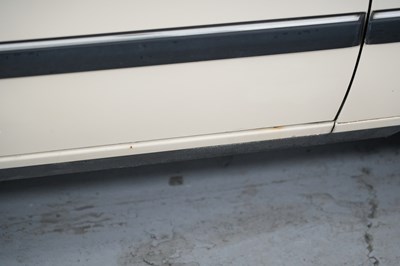 Lot 1982 BMW 520i (E28)