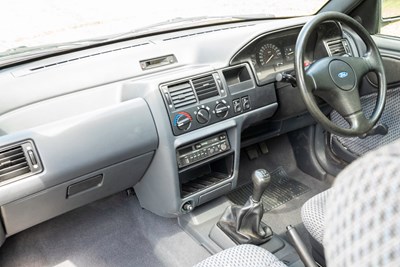 Lot 65 - 1991 Ford Escort 1.4 LX Quartz