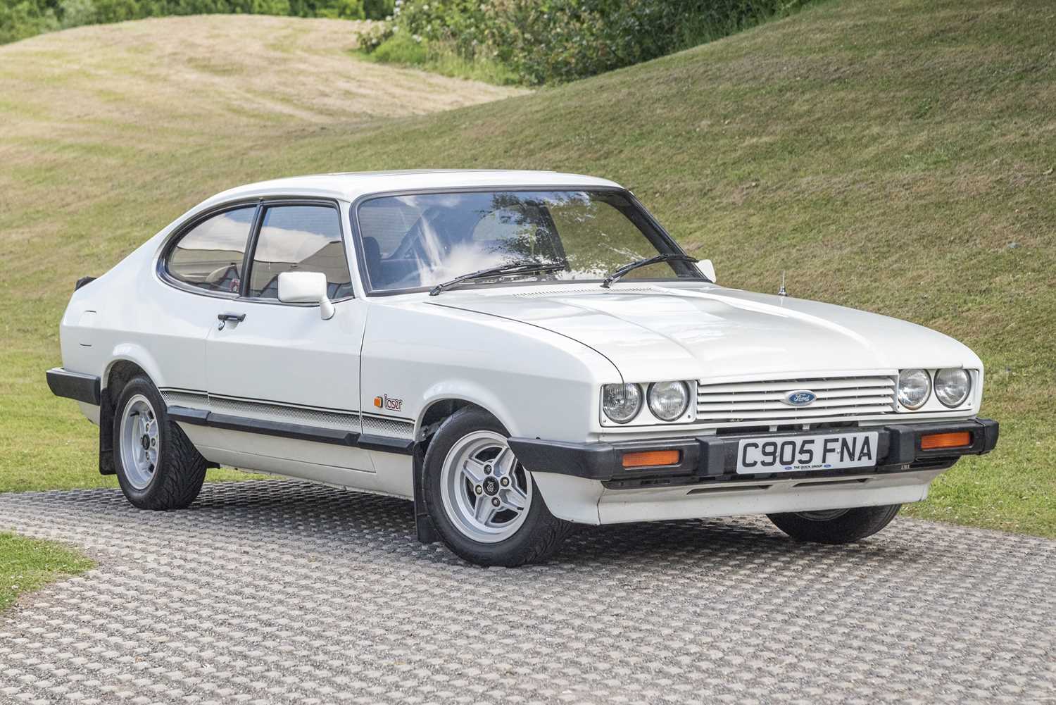 Lot 79 - 1986 Ford Capri 1.6 Laser